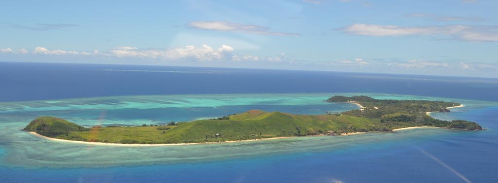 Ratu Kini Backpackers And Dive Resort Мана-Айленд Екстер'єр фото