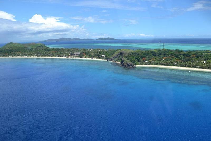 Ratu Kini Backpackers And Dive Resort Мана-Айленд Екстер'єр фото